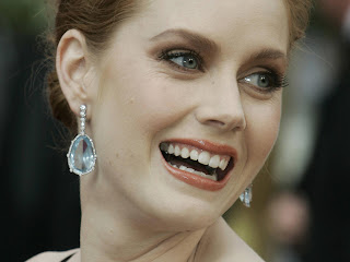 Free non-watermarked wallpapers of Amy Adams at Fullwalls.blogspot.com