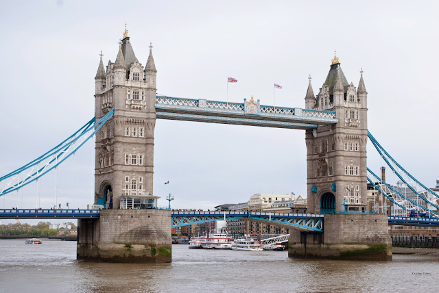 tower bridge london