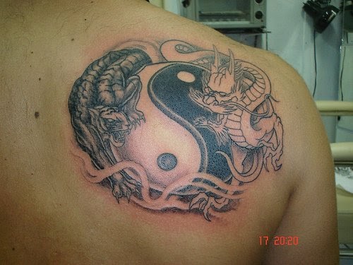 Red Tattoo Yin Yang Dragon Tiger Tattoos