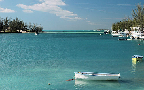 Botes en el mar - Boats at sea - Bateaux en mer - Yates y veleros