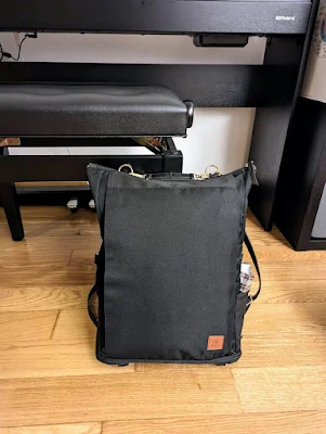 DAKOTA 3 in 1 bag from Driibe configured as a small backpack
