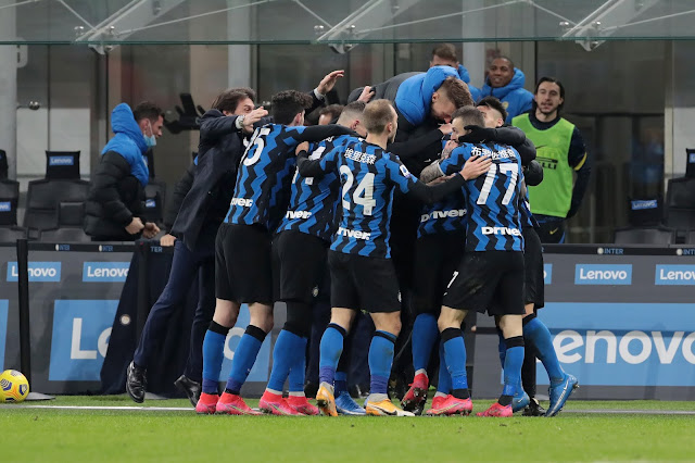 Inter Milan players celebrating