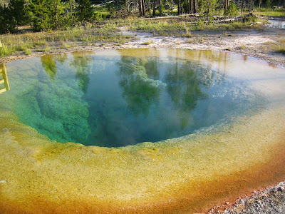 Morning Glory Pool