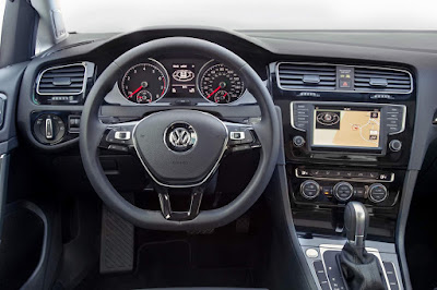 VW Golf 1.4 TSI Flex 2016