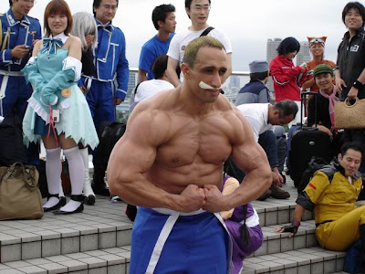 cosplay Armstrong anime this is quite the pritty hot looking father of 