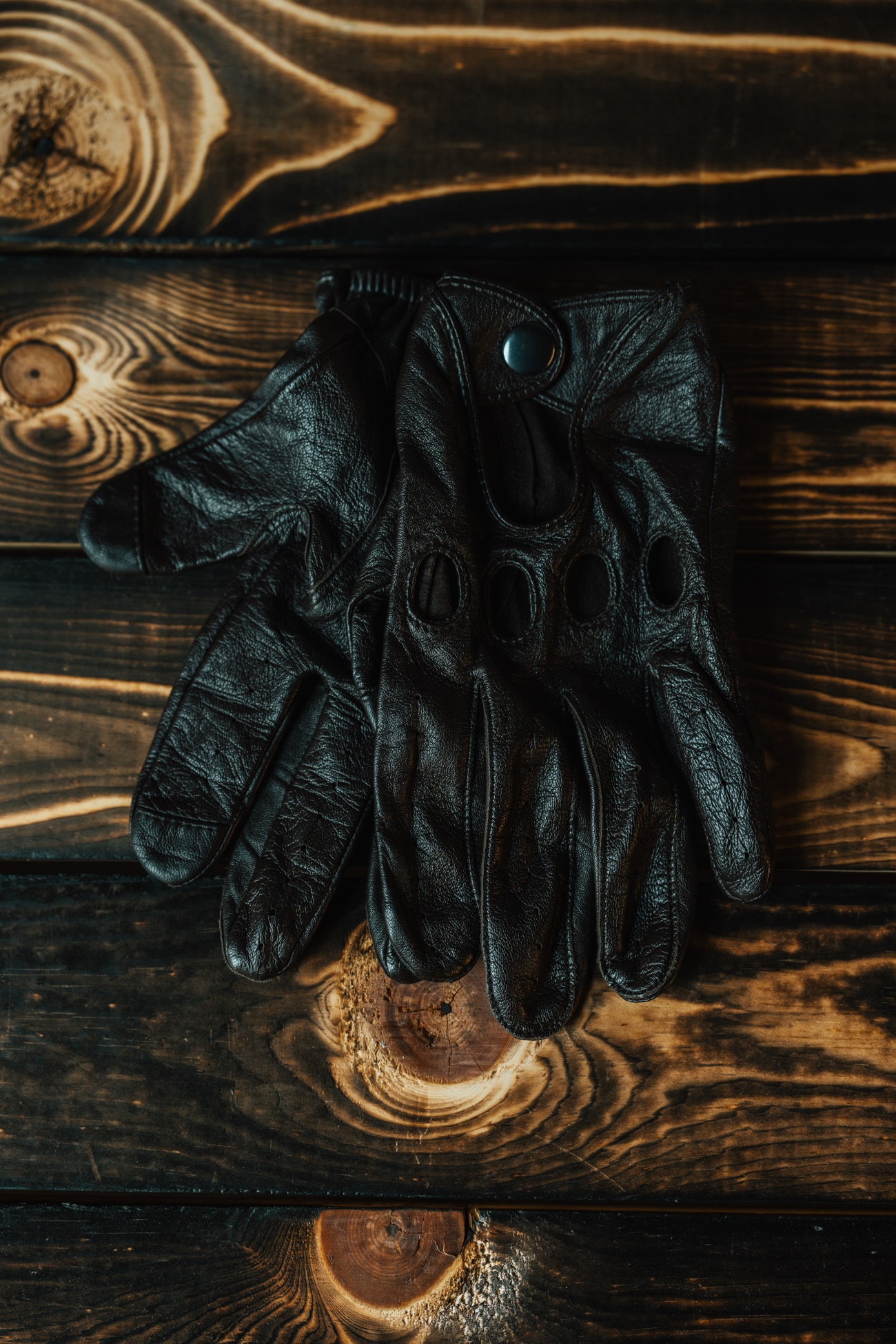 Budget Friendly Leather Driving Gloves