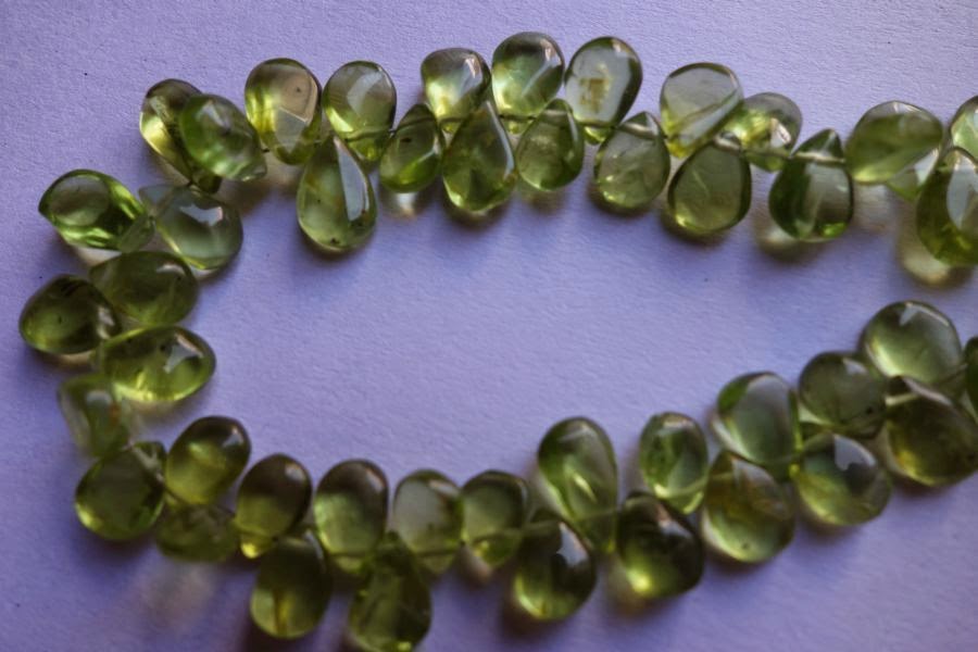 natural peridot beads}