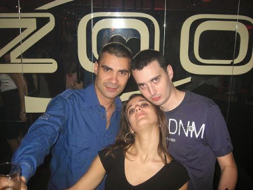 How To Pick Up Cool Chick Using Psychic Bouncer Routine