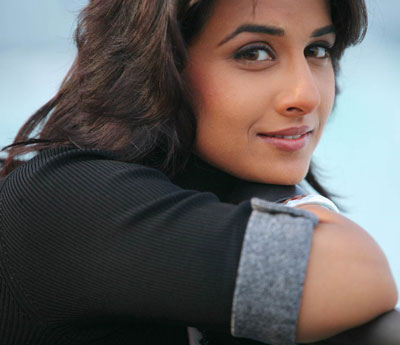 Latest  Gossip on Bollywood Actress Vidya Balan Latest Hot Gallery    Community Blog