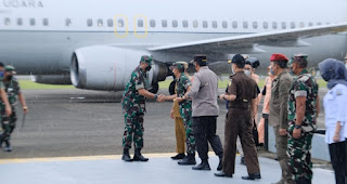 Pangdam Hasanuddin Sambut Kedatangan Kasau di Galaktika