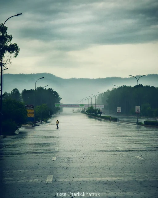 Islamabad Express road in Rain