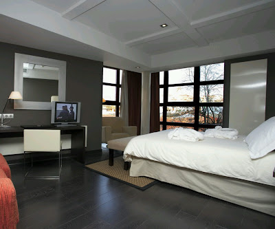 Modern Bedroom Design 2012