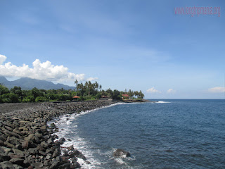 Tempat Wisata Pantai Jasri 