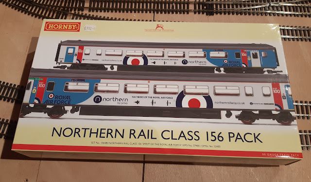 Hornby Northern Rail RAF Class 156