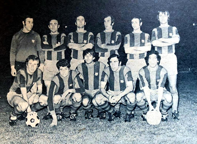 📸F. C. BARCELONA 📆28 marzo 1973 ⬆️Miguel Reina, Rifé, Torres, Juan Carlos, De la Cruz, Costas. ⬇️Rexach, Martí Filosía, Cos, Asensi y Juanito. REAL CLUB RECREATIVO DE HUELVA 0 🆚 F. C. BARCELONA 0 Resultado eliminatoria: FC BARCELONA 2 🆚 RC RECREATIVO DE HUELVA 0 Miércoles 28/03/1973. Copa del Generalísimo, 5ª ronda, partido de ida. Huelva, estadio Colombino. GOLES: ⚽No hubo.