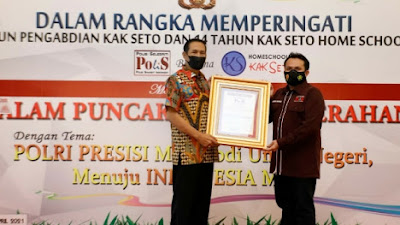 Polisi Selelebriti Gelar Kak Seto Award 2021