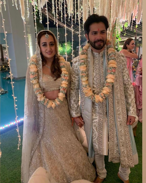 Varun Dhawan And Natasha Dalal's Jaimala Ceremony Pics Viral Social Media | Latest News - Lyricspunjabimusix -Blogger