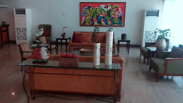 lobby lounge area of Hotel Roma in Tuguegarao Cagayan