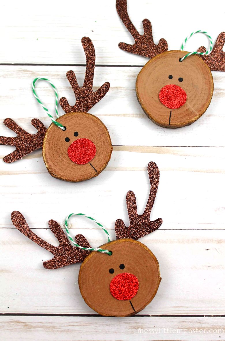 Wood slice ornament reindeer craft