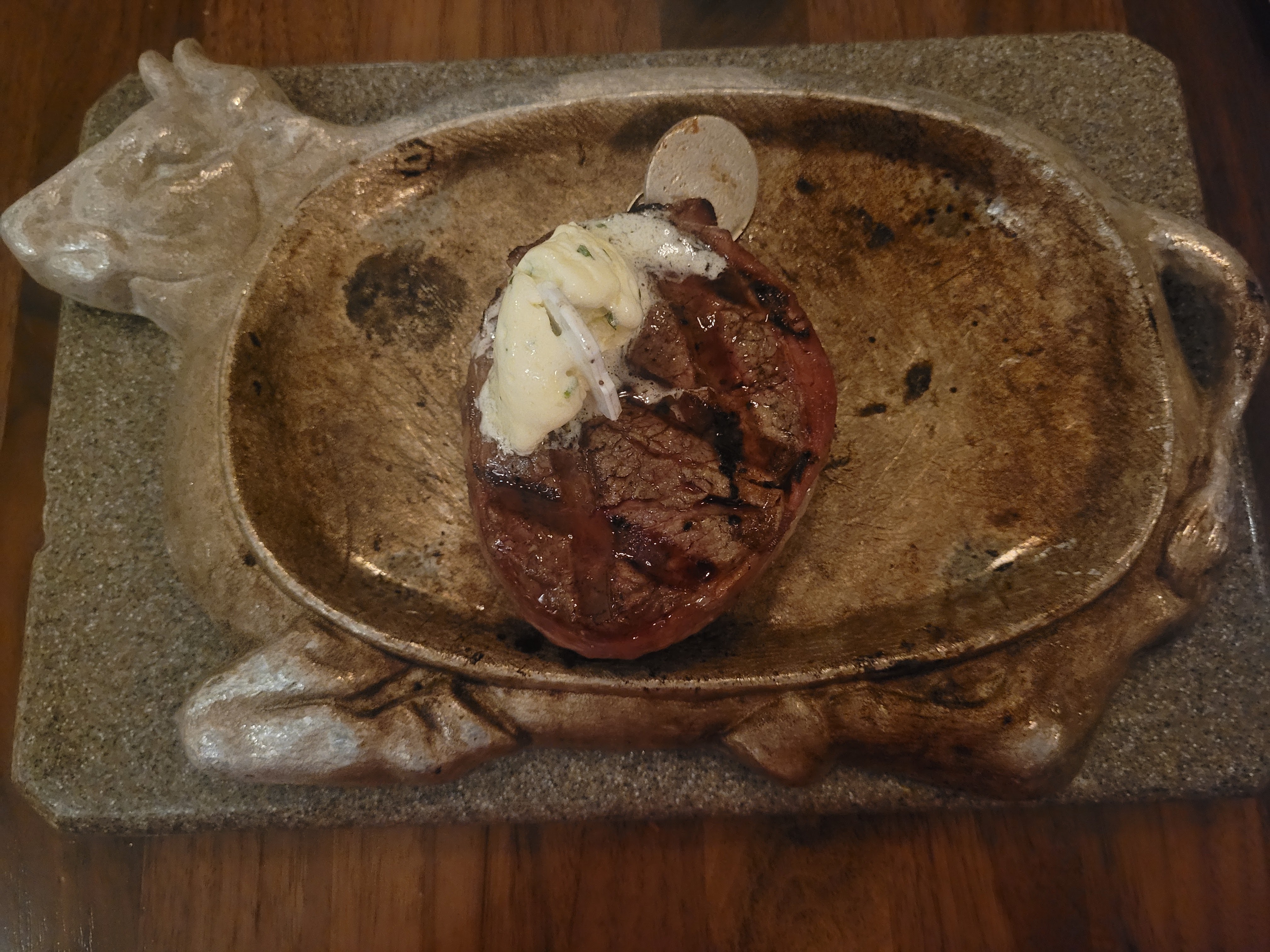 6-oz. filet with garlic butter at Taste of Texas