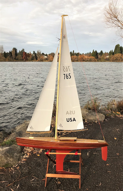 Vintage Marblehead Sun Wind HF Wood RC sailboat classic VM