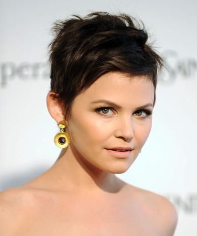 short hair styles 2011 for women images. very short hair styles 2011