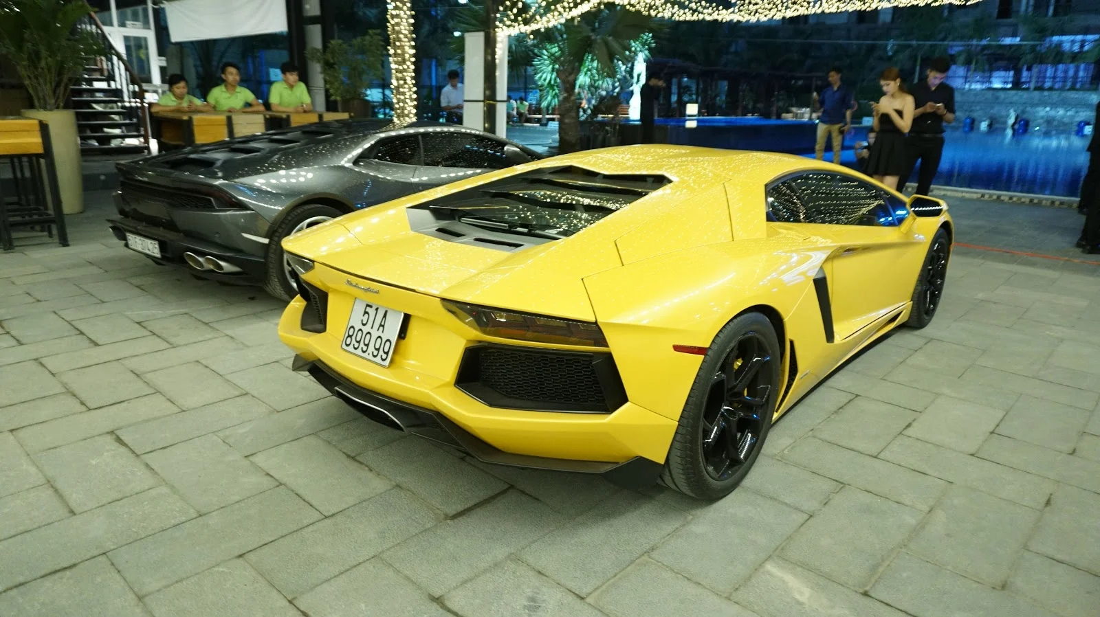 Lamborghini Aventador LP700-4