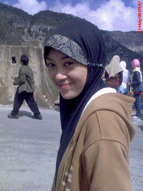 [jilbab+hijab+cantik+manis+ayu+09.jpg]