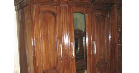  Lemari  pakaian  jati 3  pintu  bodong kaca  Allia Furniture