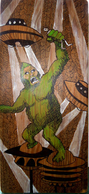 animal robot, robot animal, robot, robot painting, ape, ufo, king kong, Blair Menace