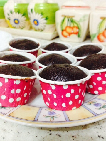 gambar cup cake coklat paling moist