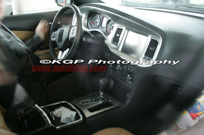 Dodge Charger 2011 - 2012 interior