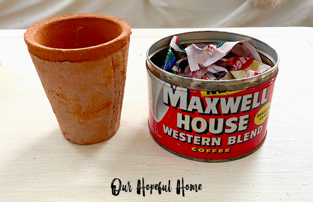 terra cotta pot vintage red Maxwell House Western Blend coffee tin