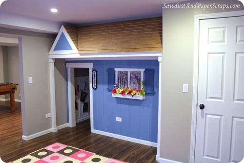 Indoor playhouse 