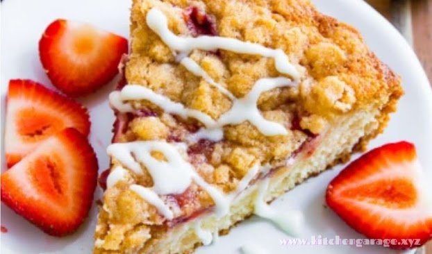Strawberries & Cream Crumb Cake