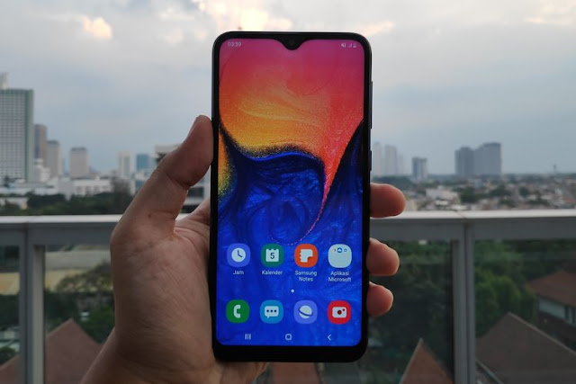 Layar Samsung Galaxy A10