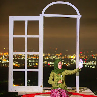 Indahnya Bukit Bintang dan Wisata Malam Di Jogja Ini