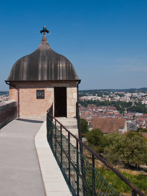 jiemve, Besançon, Citadelle, chemin de ronde, tour de la Reine