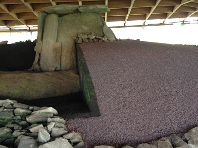 Photos by E.V.Pita / Megalithic tomb Dolmen of Dombate (Galicia, Spain)