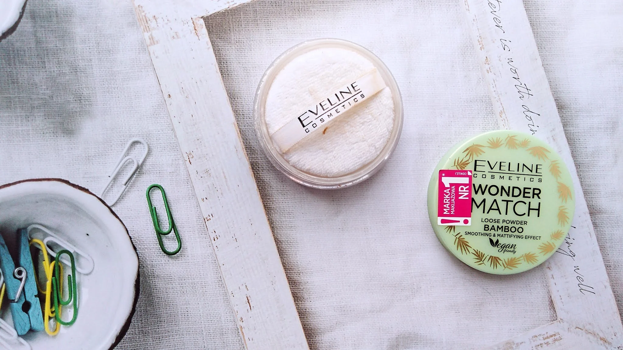 eveline cosmetics puder bambusowy, drogeryjny puder bambusowy blog kosmetyczny