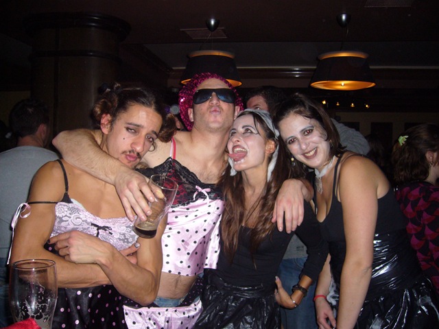 Halloween -5- Girl love