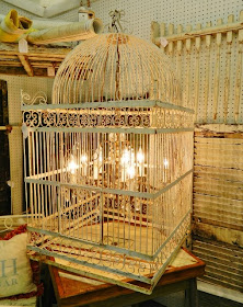 birdcage chandeliere via homeologymodernvintage.com