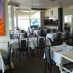 http://www.agfg.com.au/guide/qld/gold-coast/listings/restaurants-dining/