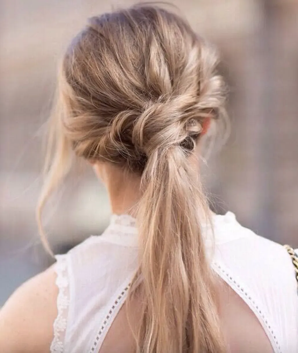 cute messy ponytail hairstyles