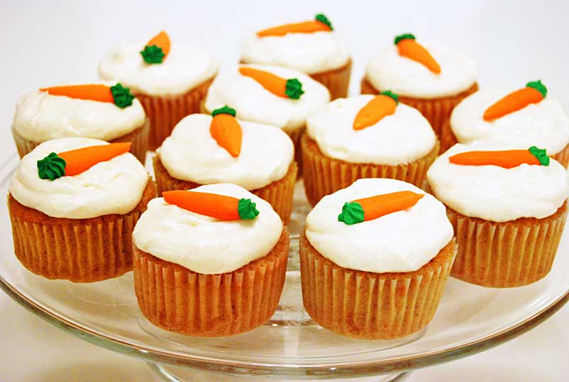 ALL i WANNA DO is BAKE Carrot  Cake  Cupcakes  