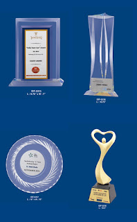 manufacturers & supplier of promotional corporate crystal awards in india. 