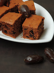 Dates Chocolate Cake, Dates & Chocolate Chunks Tray cake