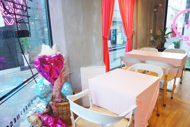 Cafe Pink Like in Yeonnamdong