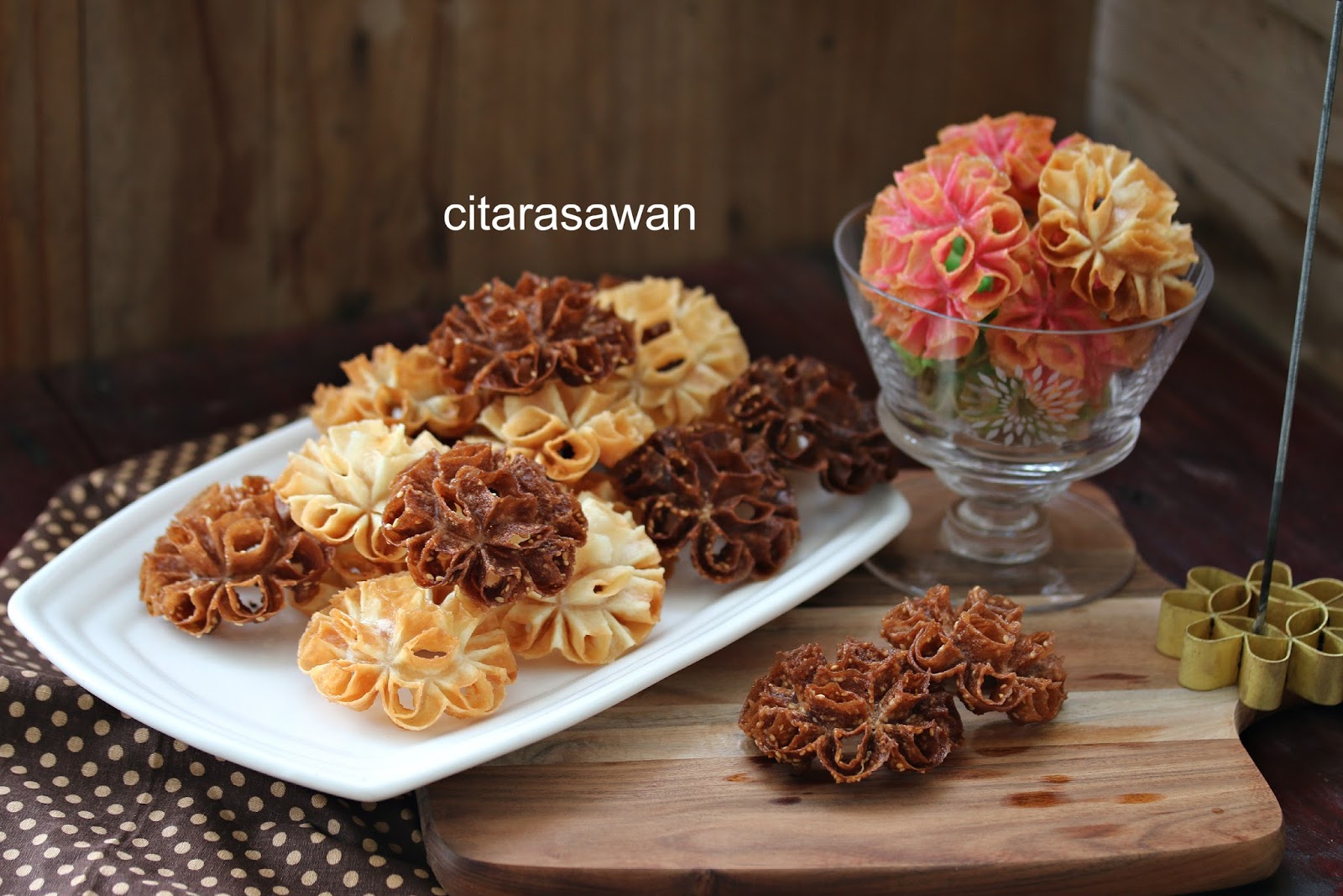 Kuih Ros / Kembang Goyang / Kuih Lotus ~ Resepi Terbaik