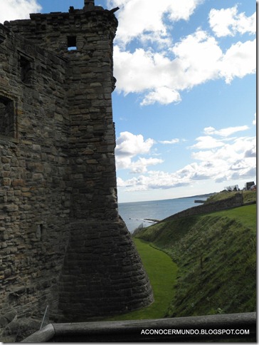St. Andrews. Castillo-PA080448